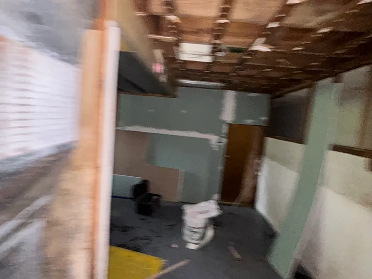 5460 Janet Ave — Photo 34