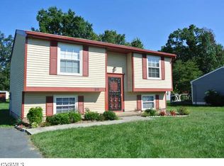 211 Buffalo Rd, Richmond, VA 23223