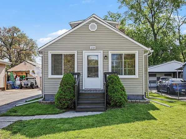 2733 Vermillion St, Lake Station, IN 46405