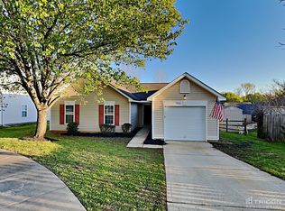 1513 Tirano Ct, Charlotte, NC 28216