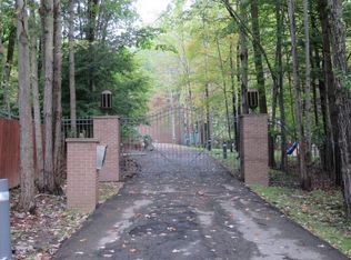 3222 Cynthia Dr, Binghamton, NY 13903