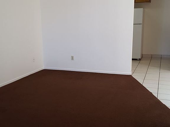 2nd image of 950 W McKinley Ave #103