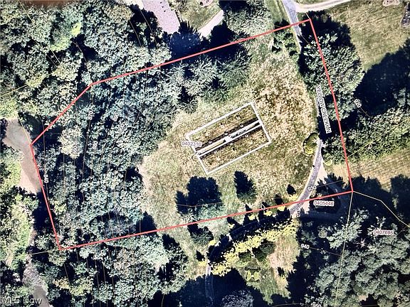 4th image of Yellow Creek Rd