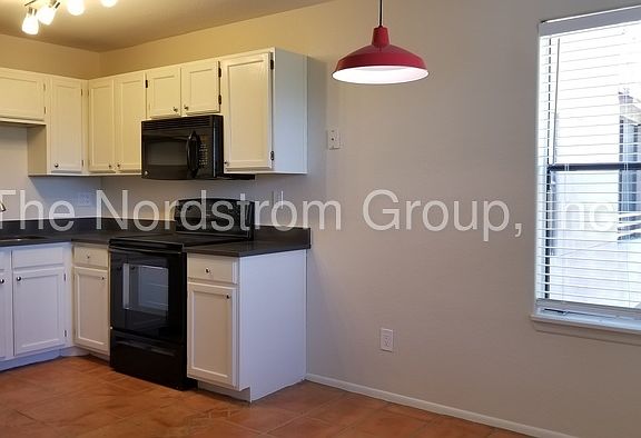 5th image of 6655 N Canyon Crest Dr Unit 5226