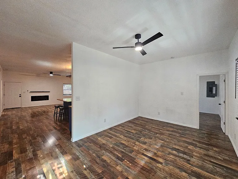 170 Circle Dr — Photo 10