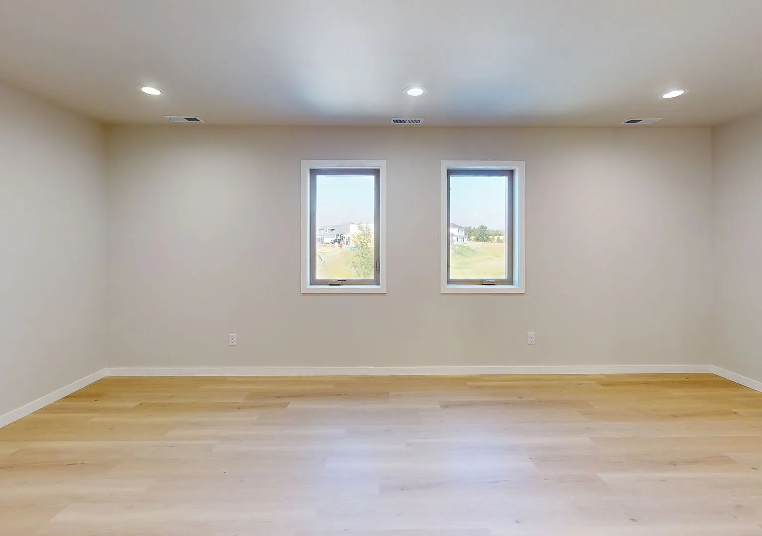 2 Bedroom Townhome — Photo 3