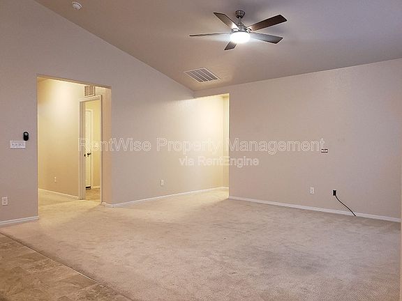 4th image of 8102 S Carpenter Ave