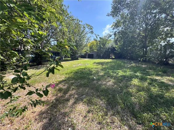 509 S Ann St, Port Lavaca, TX 77979