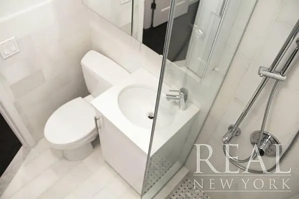 Rented by REAL New York | media 15
