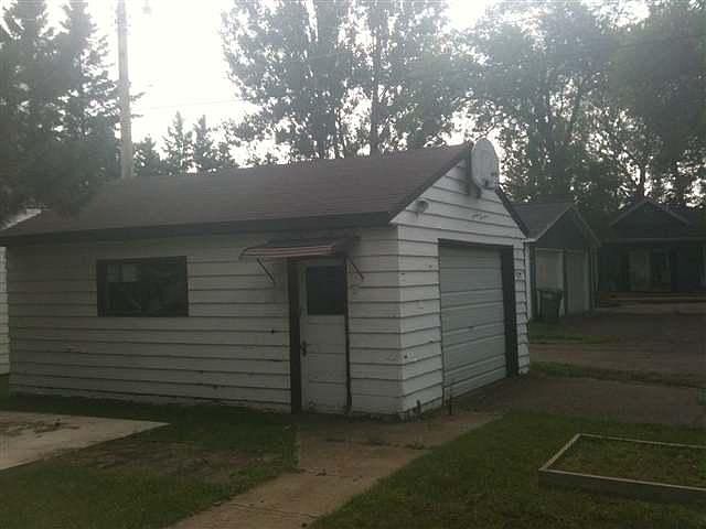 2nd image of 3813 3rd Ave W