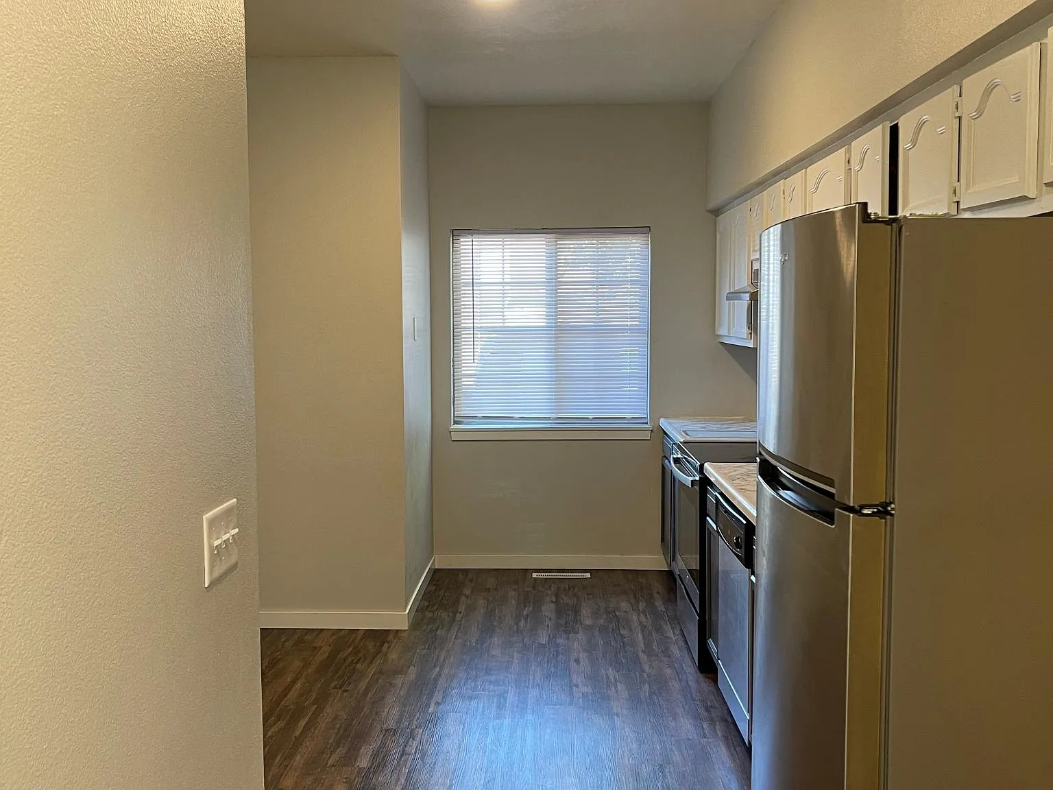 4 bed, 1535 sqft, $3,796 — Photo 4