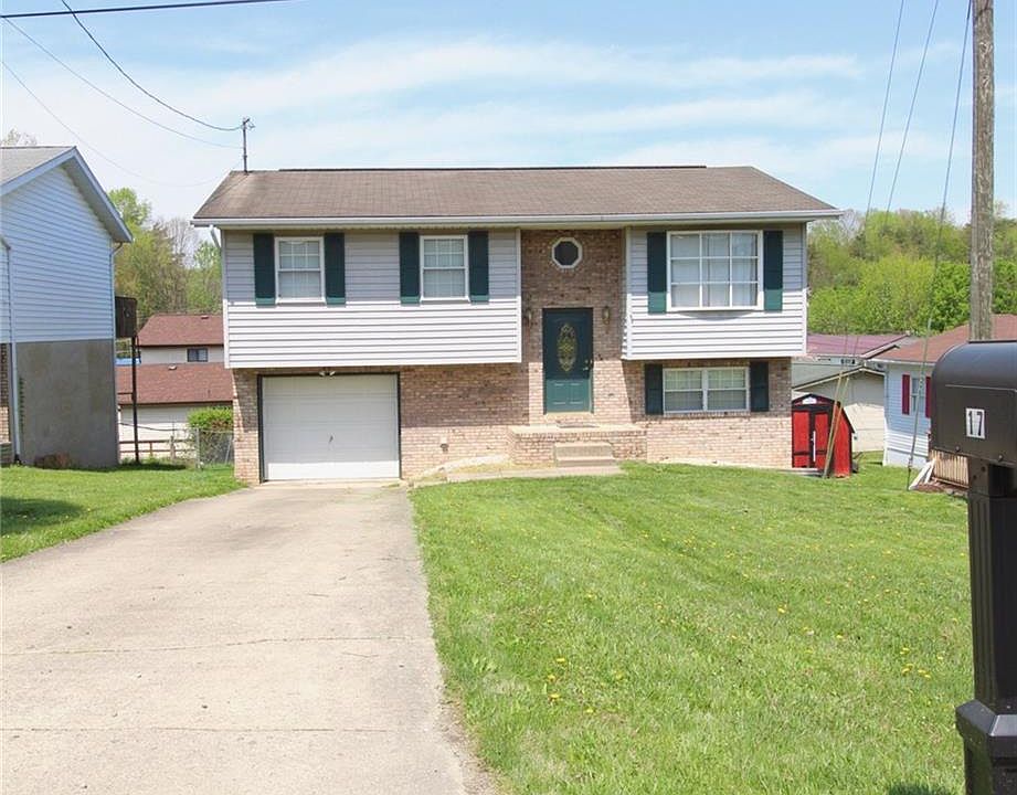 1st image of 17 Seville Dr