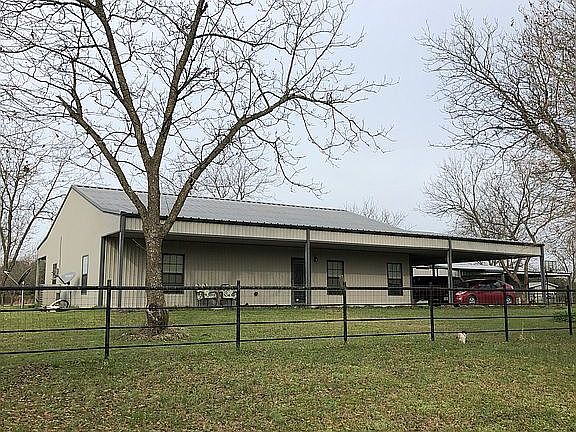 2nd image of 360 County Road 1206