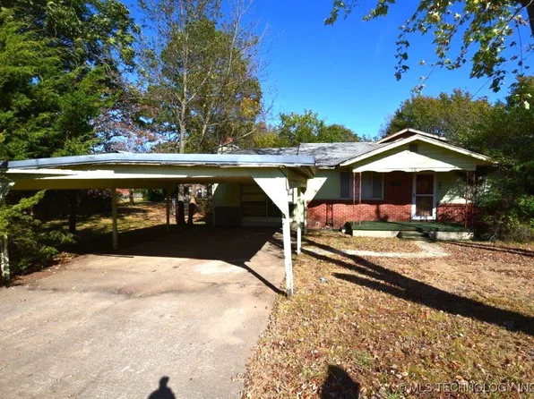 705 W Cedar St, Stilwell, OK 74960