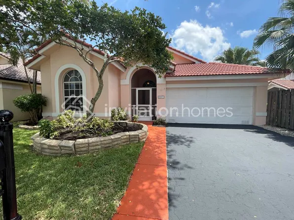 6821 NW 28th Pl, Pompano Beach, FL 33063