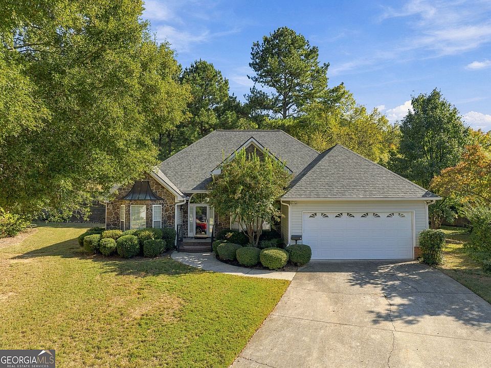 1st image of 6 Preakness Ct SE