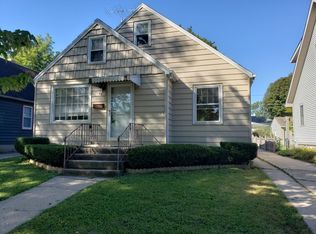 7108 41st Ave, Kenosha, WI 53142