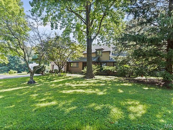 4th image of 8 Harmin Ln