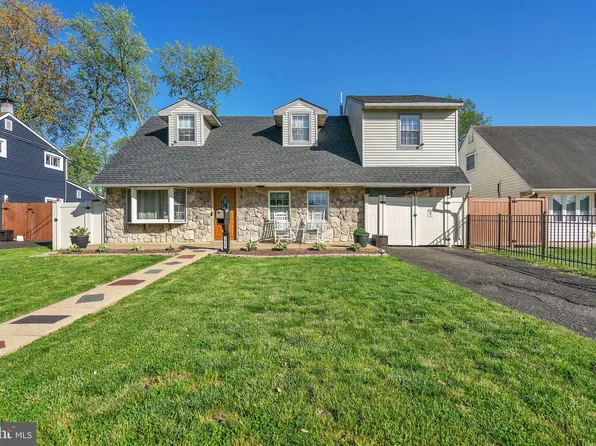 2935 Normandy Dr, Philadelphia, PA 19154