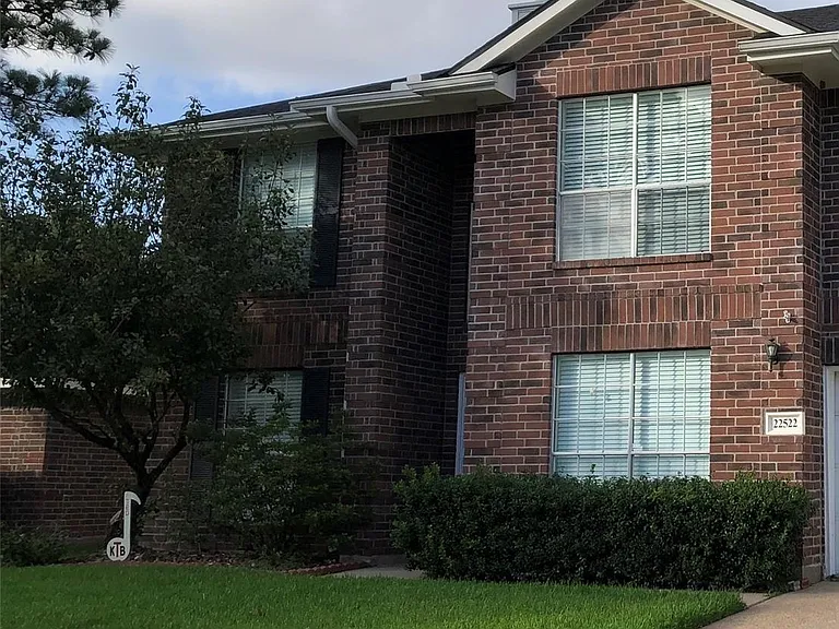 22522 Holly Lake Dr — Photo 1