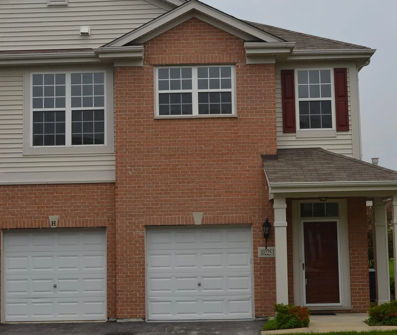 2 bed, 1450 sqft, $2,850 — Photo 1