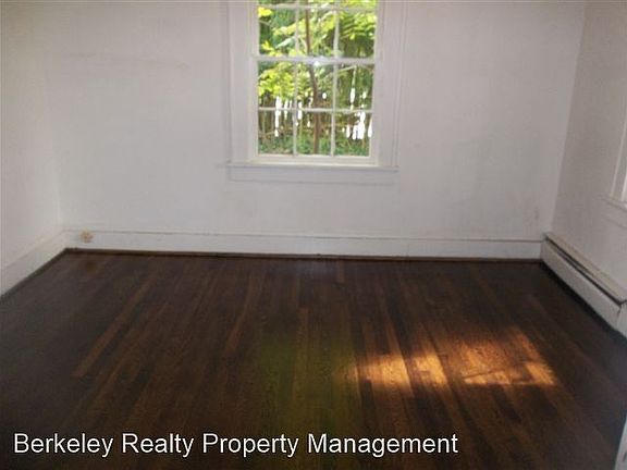 3rd image of 305 N Boundary St #3189038