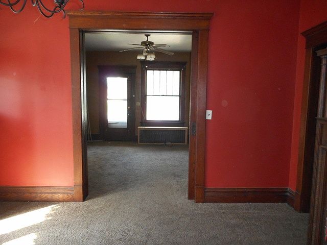 2nd image of 714 S Main St