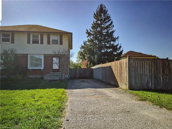 6 Stanley Ave, Kitchener, ON N2K 1C5