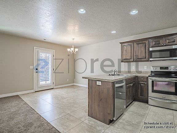 Kitchen and Breakfast Nook
