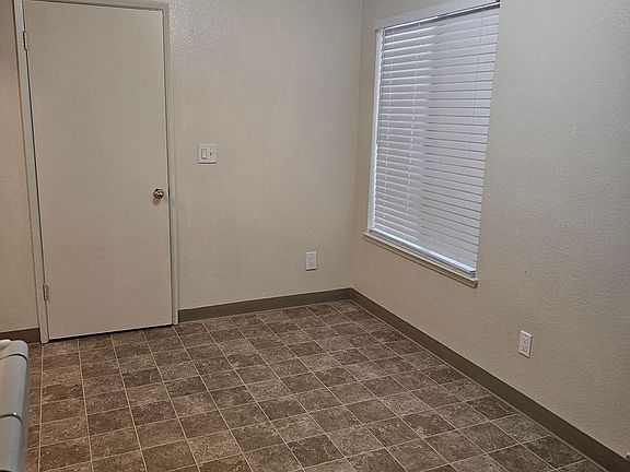 4th image of 4316 Leafmont Way
