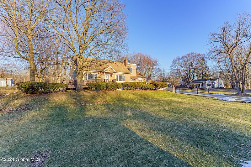 2nd image of 983 Inman Road