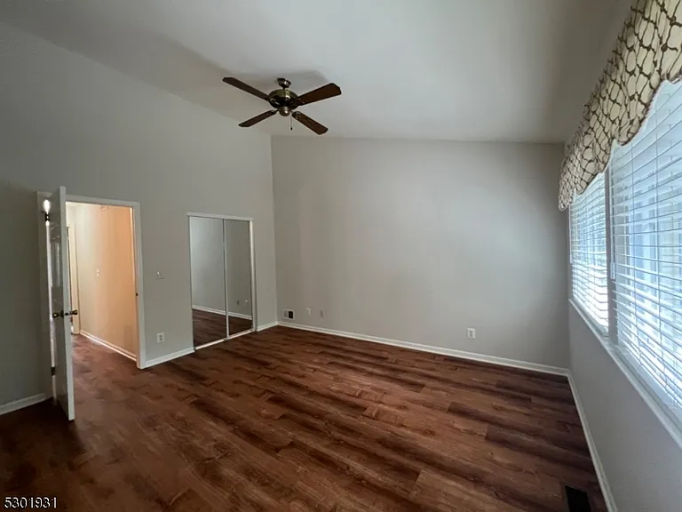 14 Stevens Ct — Photo 16