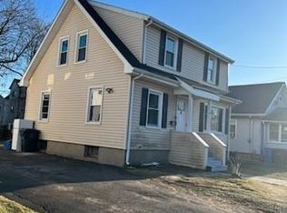 211 Standish St, Hartford, CT 06114