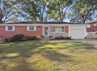 170 Bridgeview Ln, Saint Louis, MO