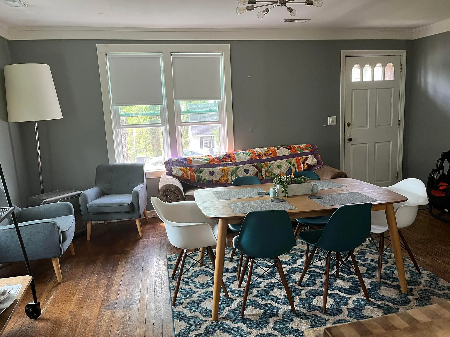 3 bed, 1253 sqft, $2,250 — Photo 3