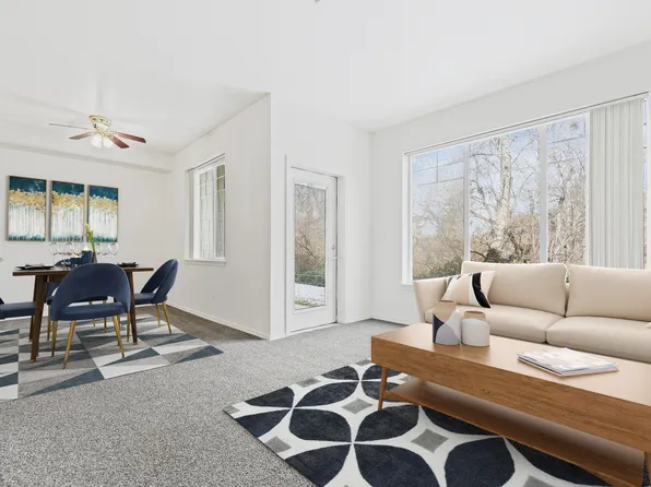 Logger Creek at Parkcenter