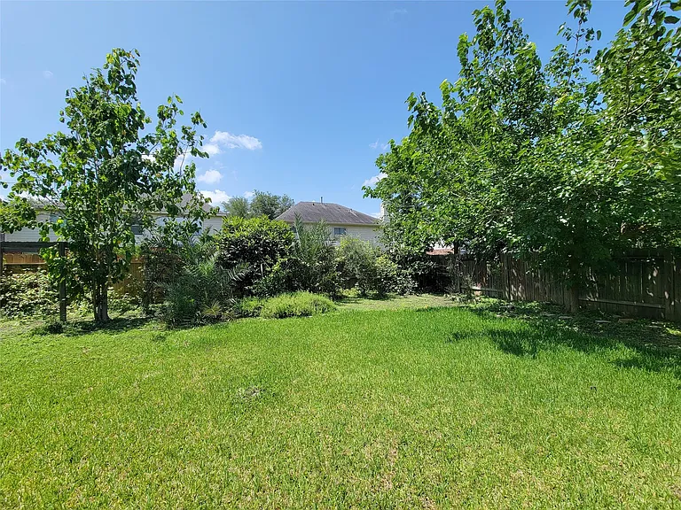7506 Boxwood Ridge Ln — Photo 44