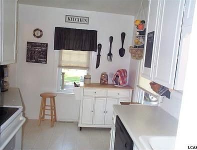 5th image of 506 Center Dr
