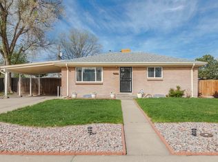 3025 Carson St, Aurora, CO 80011