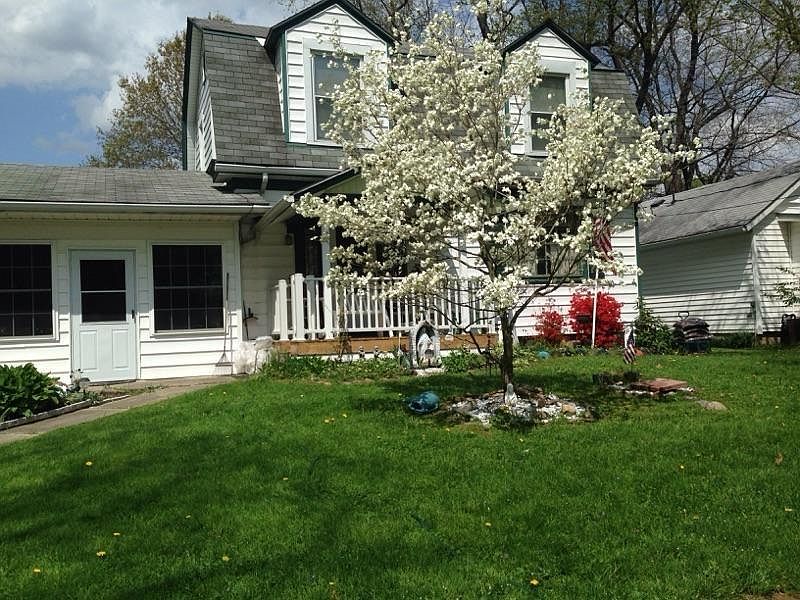 1st image of 12074 Shady Ave