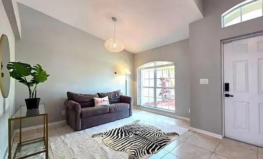 302 NE Greenbrier Ave — Photo 18