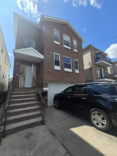 429 S 19th St #G2 Photo 1