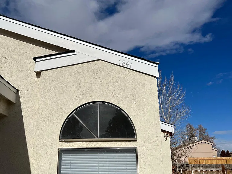 1841 Blackberry Rd NE — Photo 2