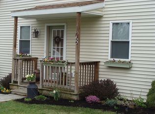 108 Lasher Rd, Selkirk, NY 12158