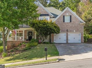 3985 Summit Gate Dr, Suwanee, GA 30024