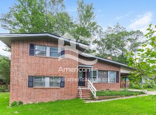 300 Clairmont Dr, Warner Robins, GA 31088