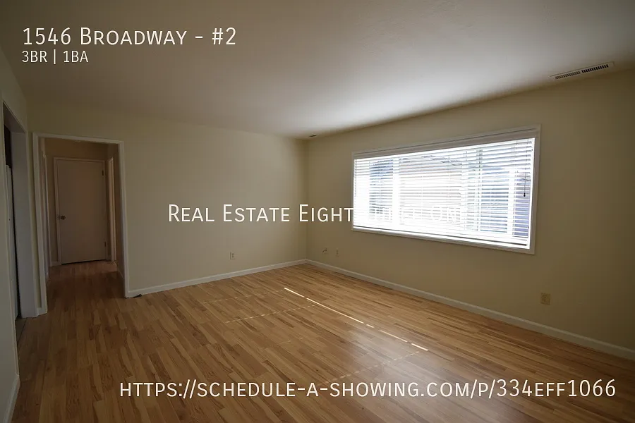 Seabright 3 bedroom in small complex with 1 car garage — Photo 3