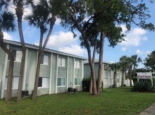 334 48th Ave N APT 134, Saint Petersburg, FL 33703