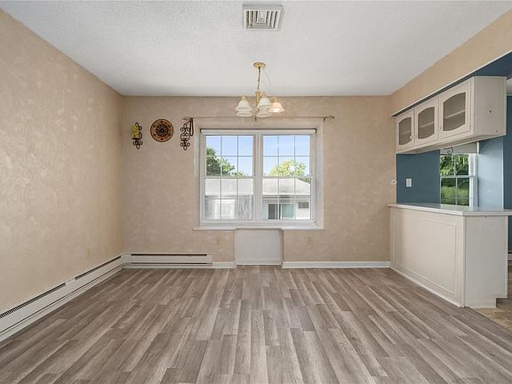 5th image of 1698 Herault Pl APT G