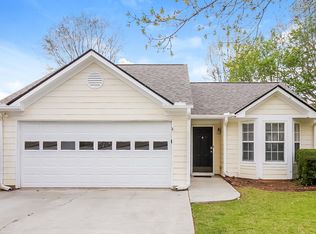 152 Strawbridge Trce, Lawrenceville, GA 30044